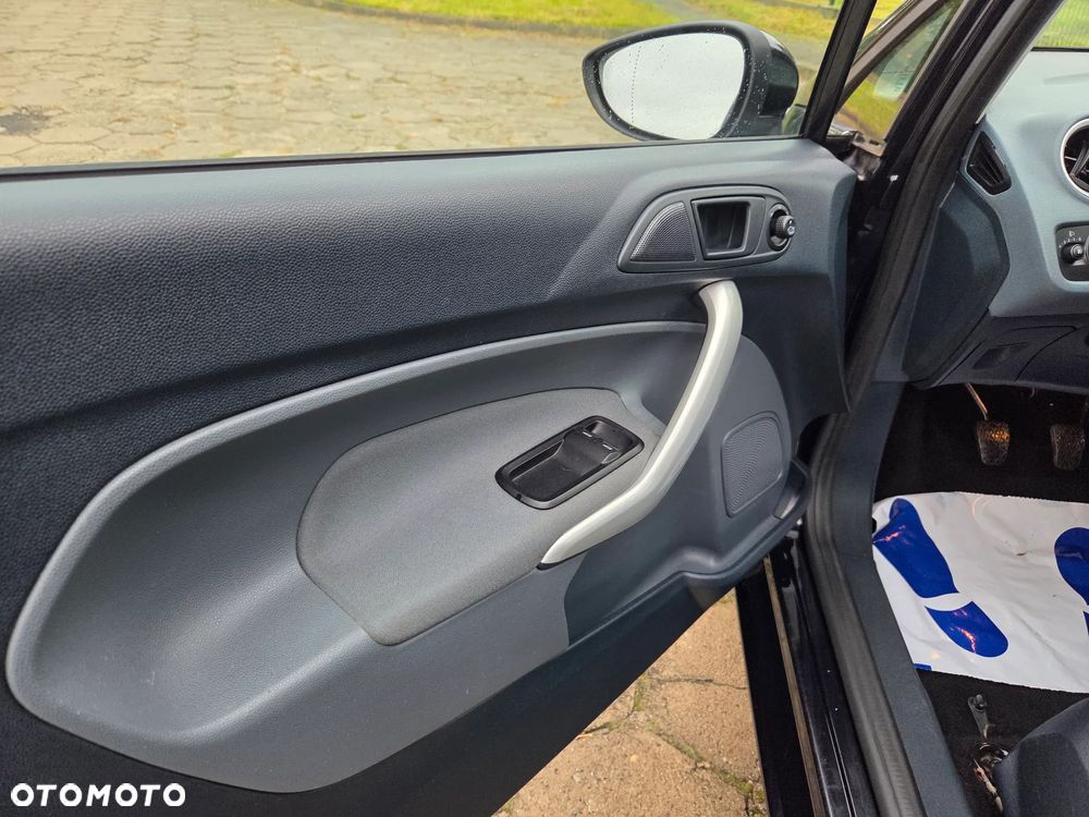 Ford Fiesta 1.4 Silver X - 22