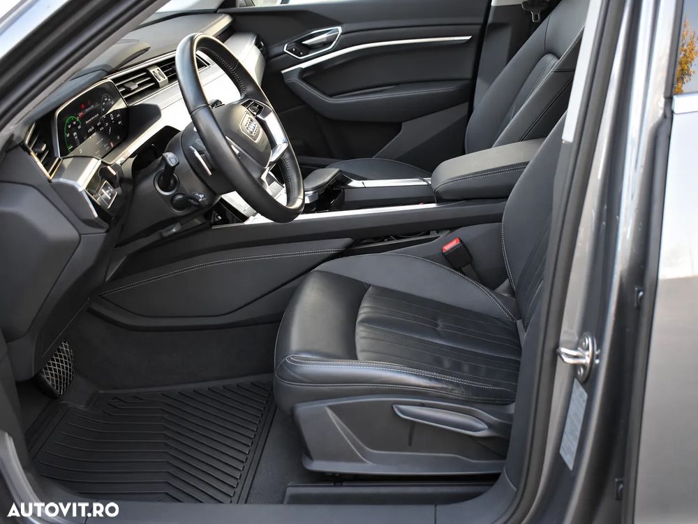 Audi e-tron 55 quattro Advanced - 7