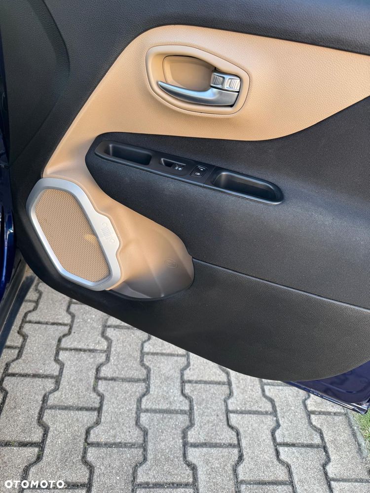 Jeep Renegade - 21