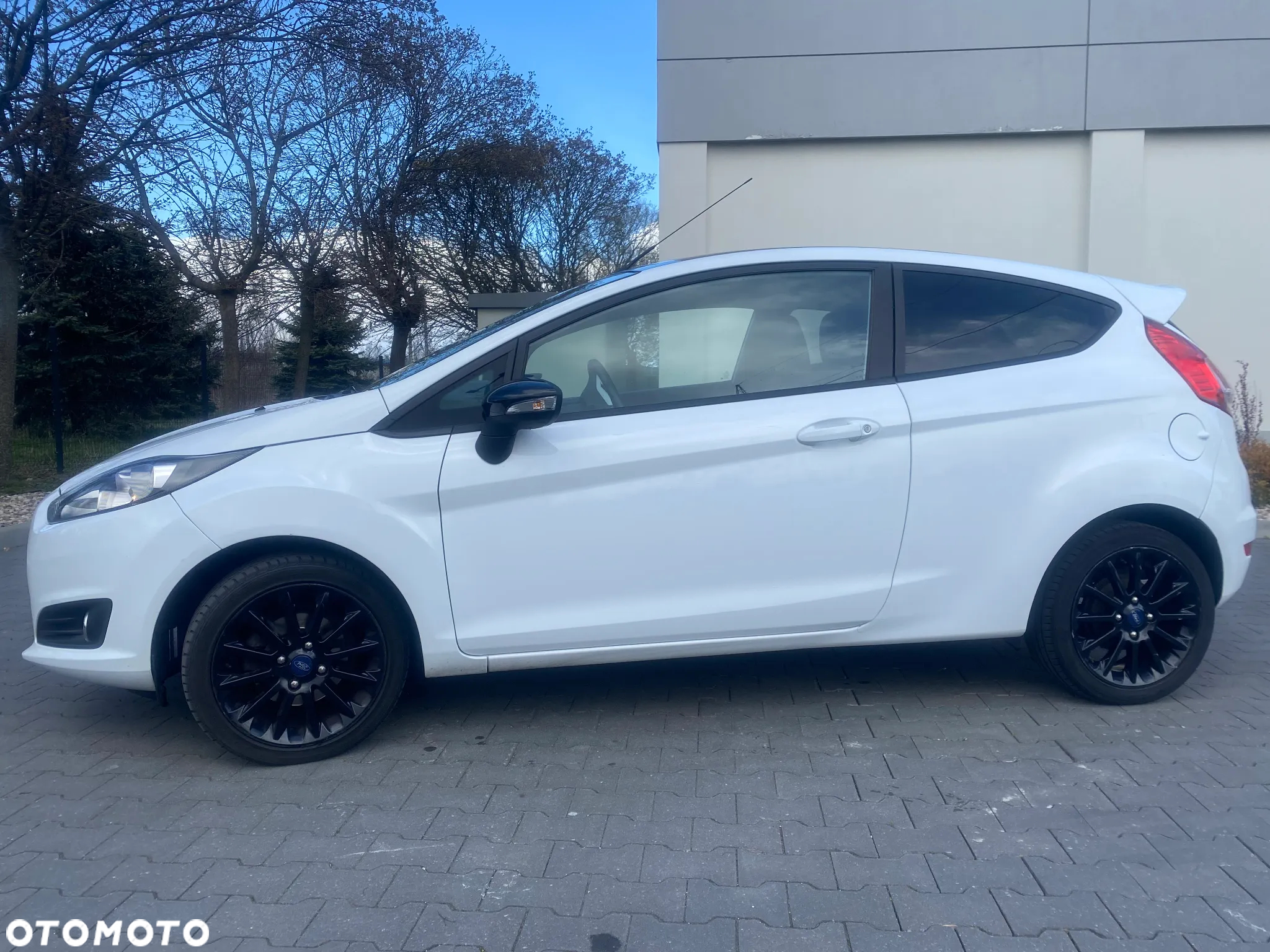 Ford Fiesta - 2