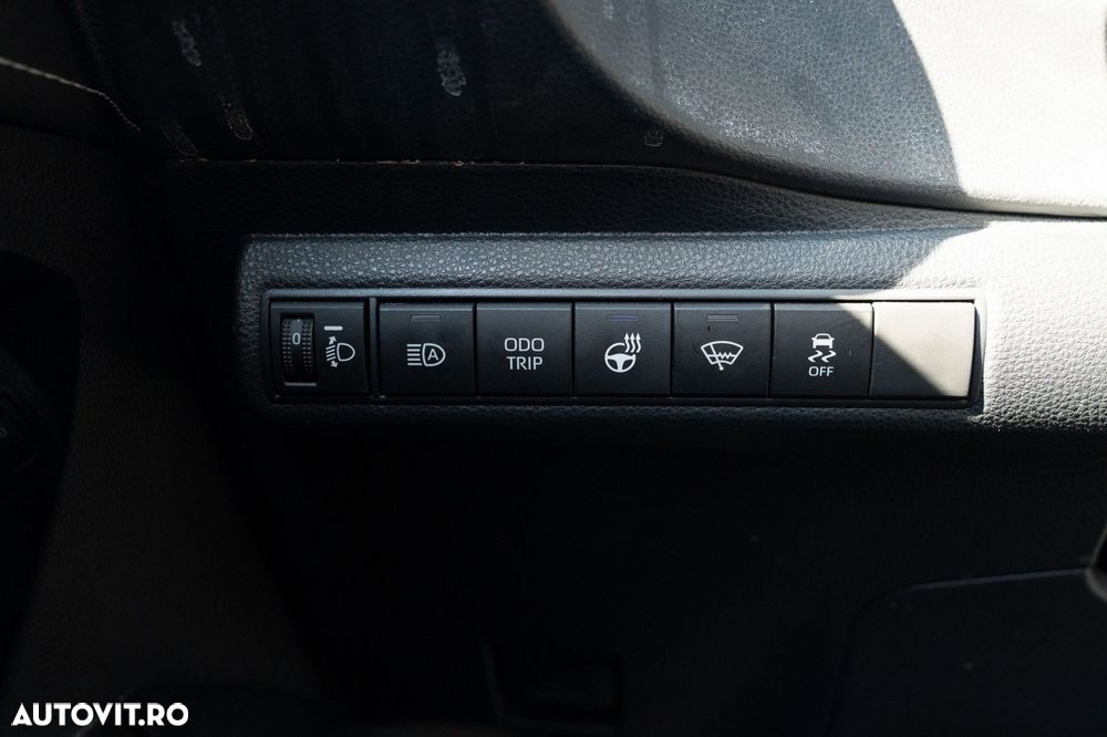 Toyota Corolla 1.8 HSD Exclusive - 20