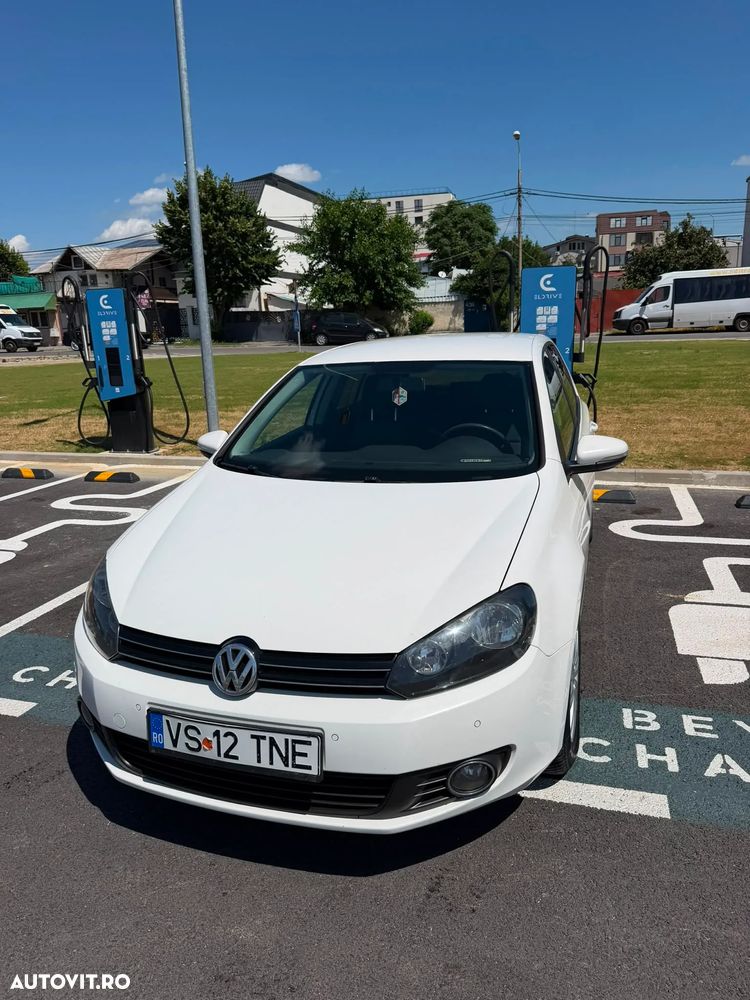 Volkswagen Golf 1.6 TDI DPF Comfortline - 6