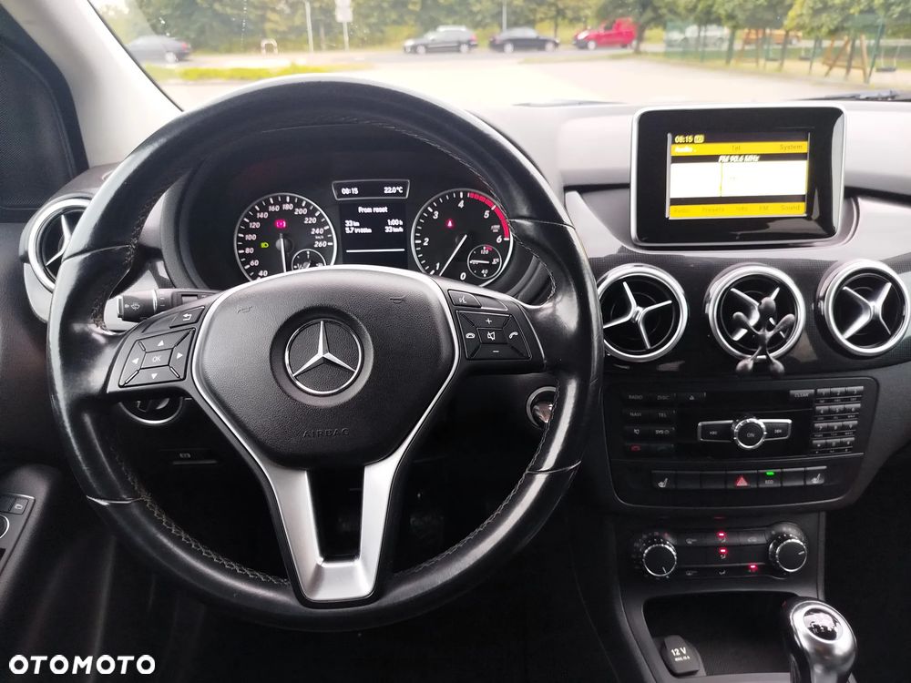 Mercedes-Benz Klasa B 180 CDI (BlueEFFICIENCY) - 6