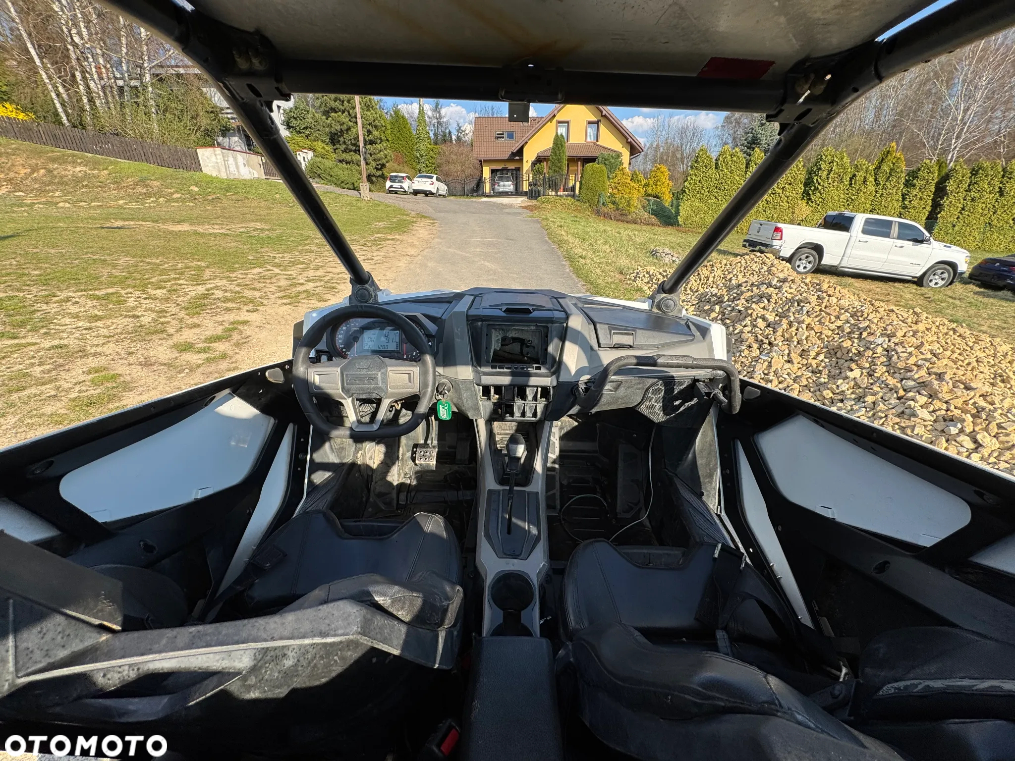Polaris RZR - 8
