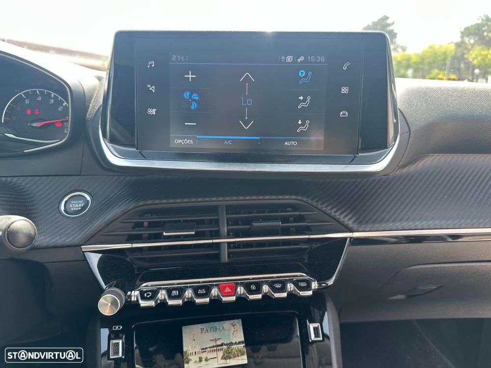 Peugeot 2008 - 15