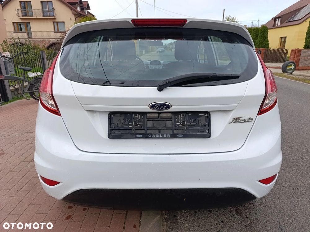 Ford Fiesta - 21