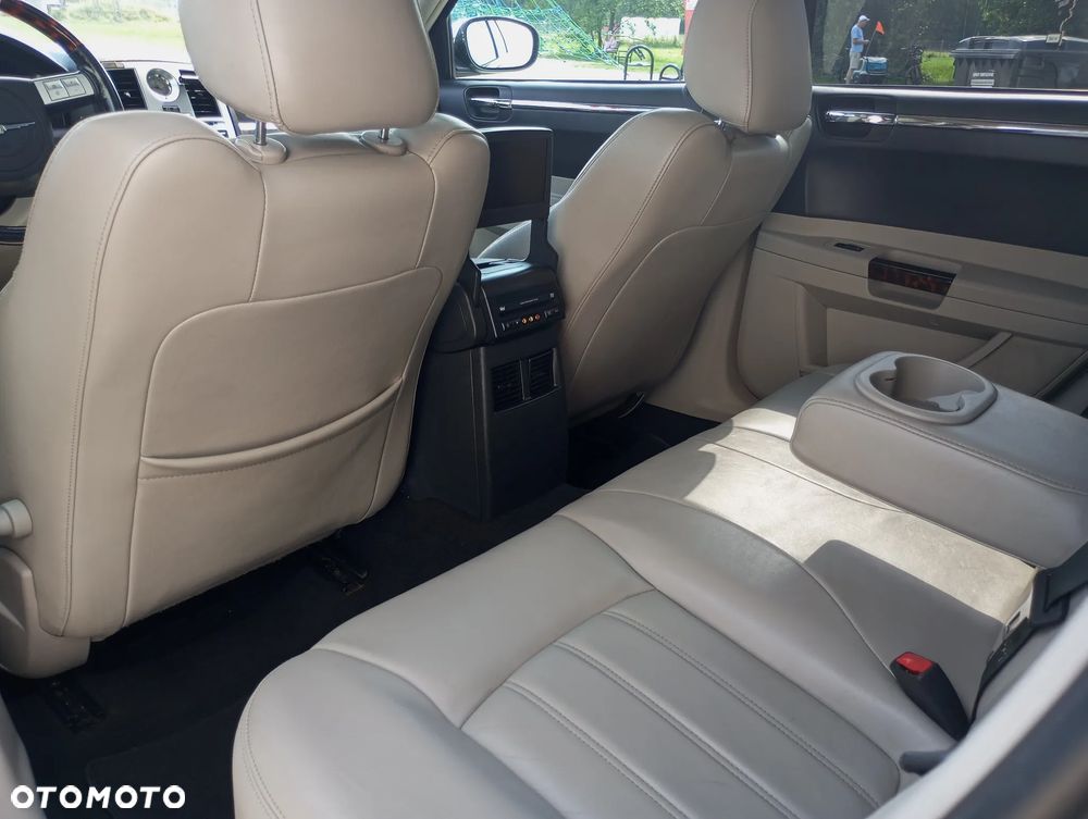 Chrysler 300C Touring 3.0 CRD DPF Automatik - 17