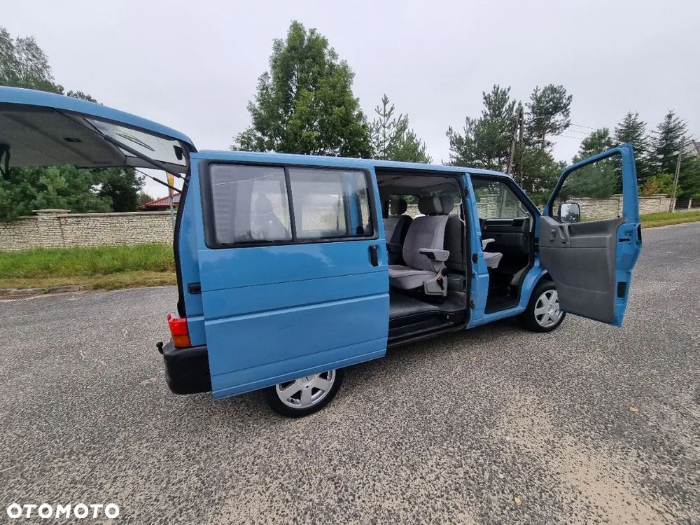 Volkswagen Multivan Standard - 26