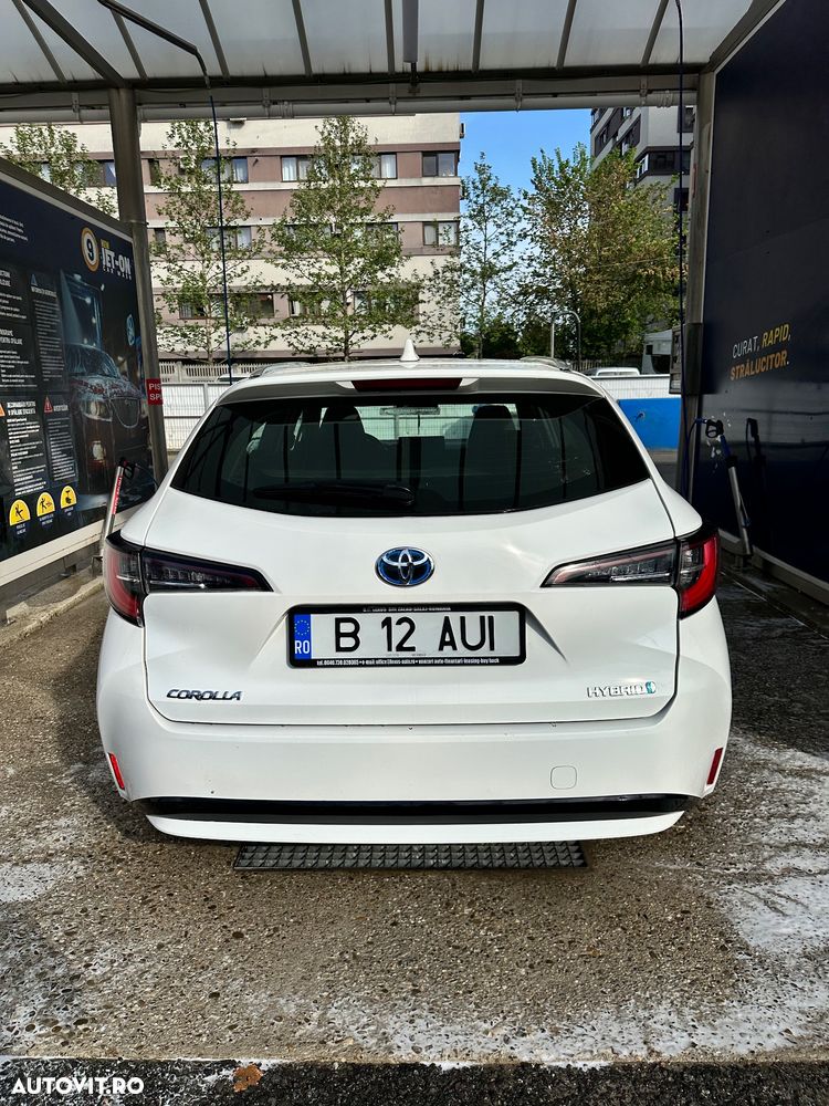 Toyota Corolla 1.8 HSD Business - 3