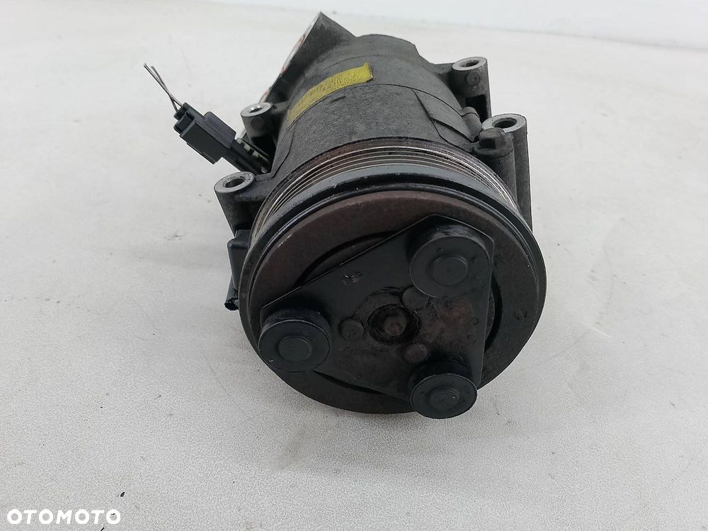 POMPA, SPRĘŻARKA KLIMATYZACJI FORD FOCUS II FL 3M5H-19D629-KF 1.6 TDCI - 4