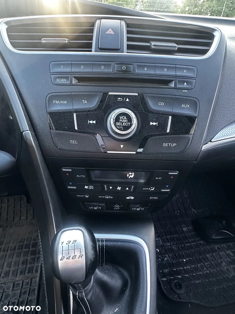Honda Civic 1.8 Elegance - 5