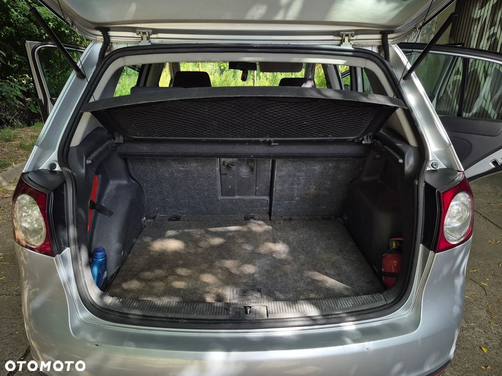 Volkswagen Golf Plus - 15