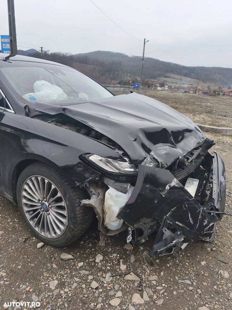 Ford Mondeo 2.0 TDCI PowerShift ST Line High - 1