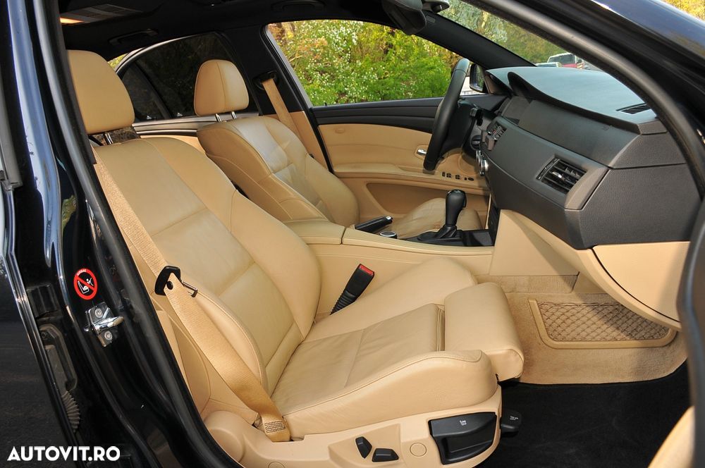 BMW Seria 5 520d Aut. Special Edition - 12