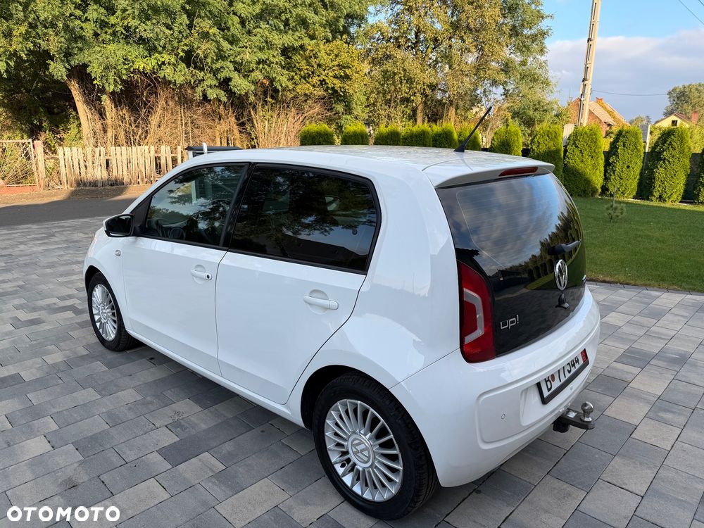 Volkswagen up! BlueMotion Technology high - 5