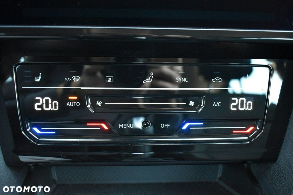 Volkswagen Passat - 24