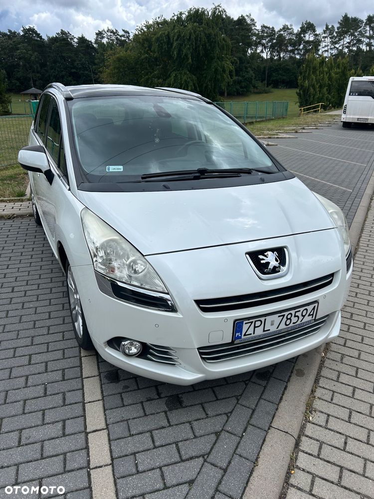 Peugeot 5008 1.6 THP Family 7os - 1