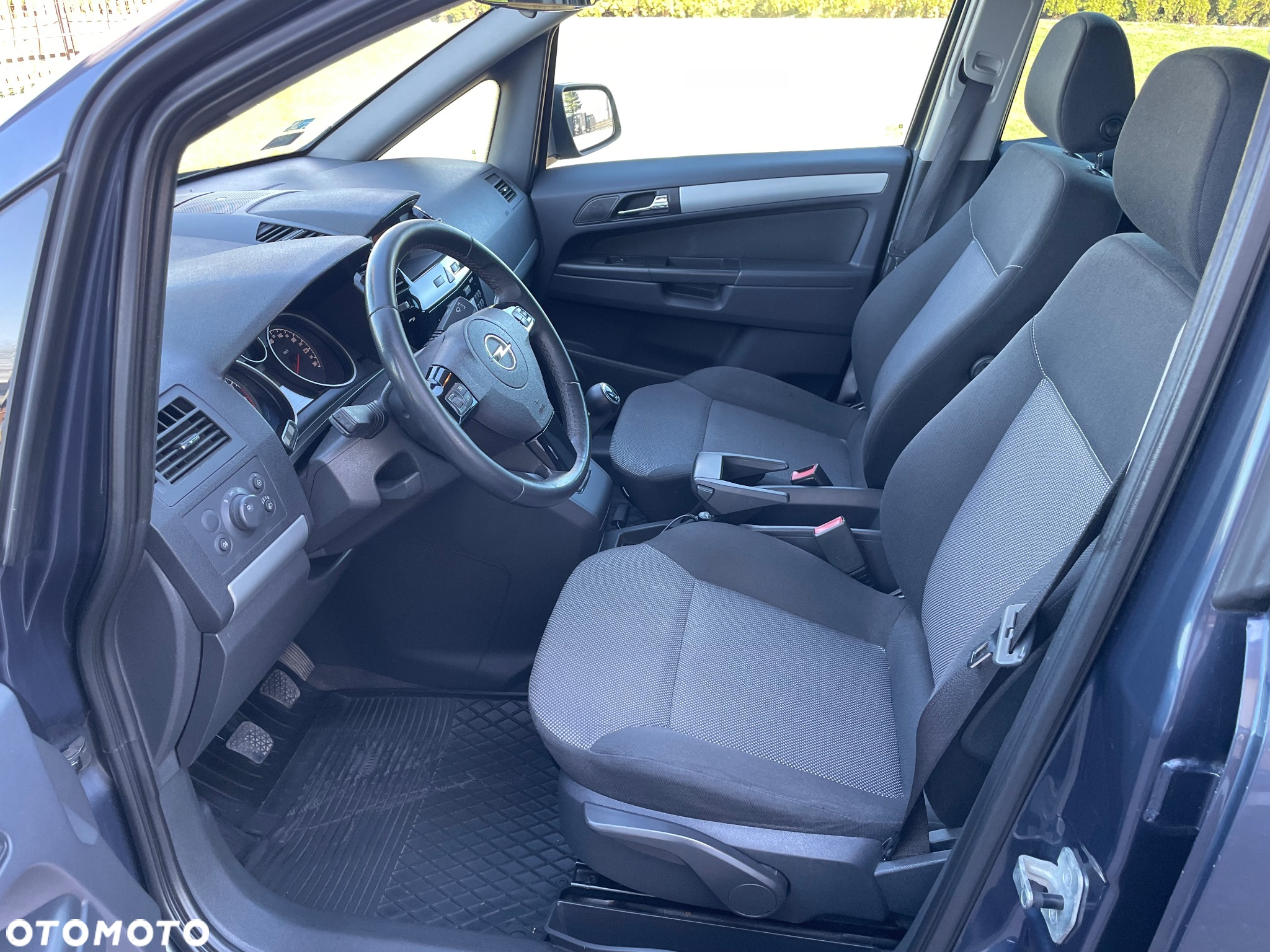 Opel Zafira 1.6 ECOFLEX Edition 111 Jahre - 6