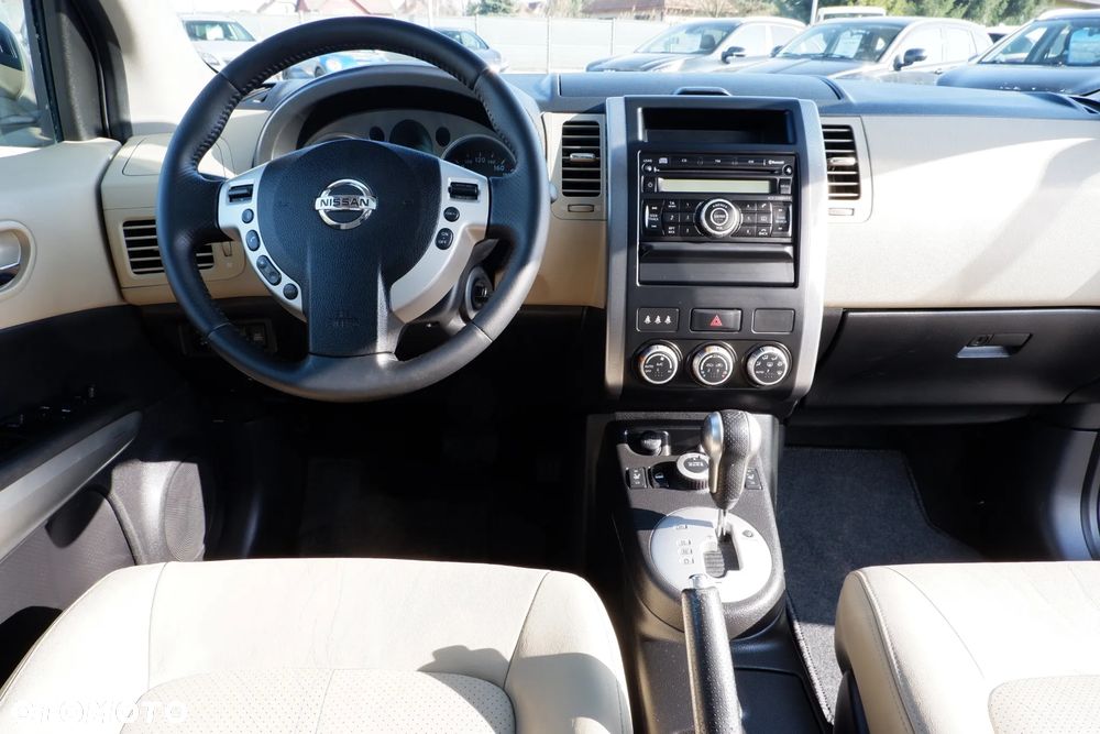 Nissan X-Trail 2.0 dCi 4x4 DPF Automatik Platinum - 17