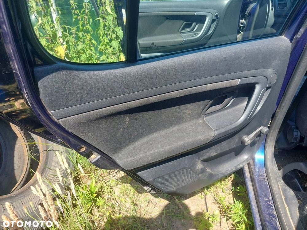 FOTELE KOMPLET LEWY PRAWY KANAPA TYŁ BOCZKI TUNEL SKODA FABIA II - 4