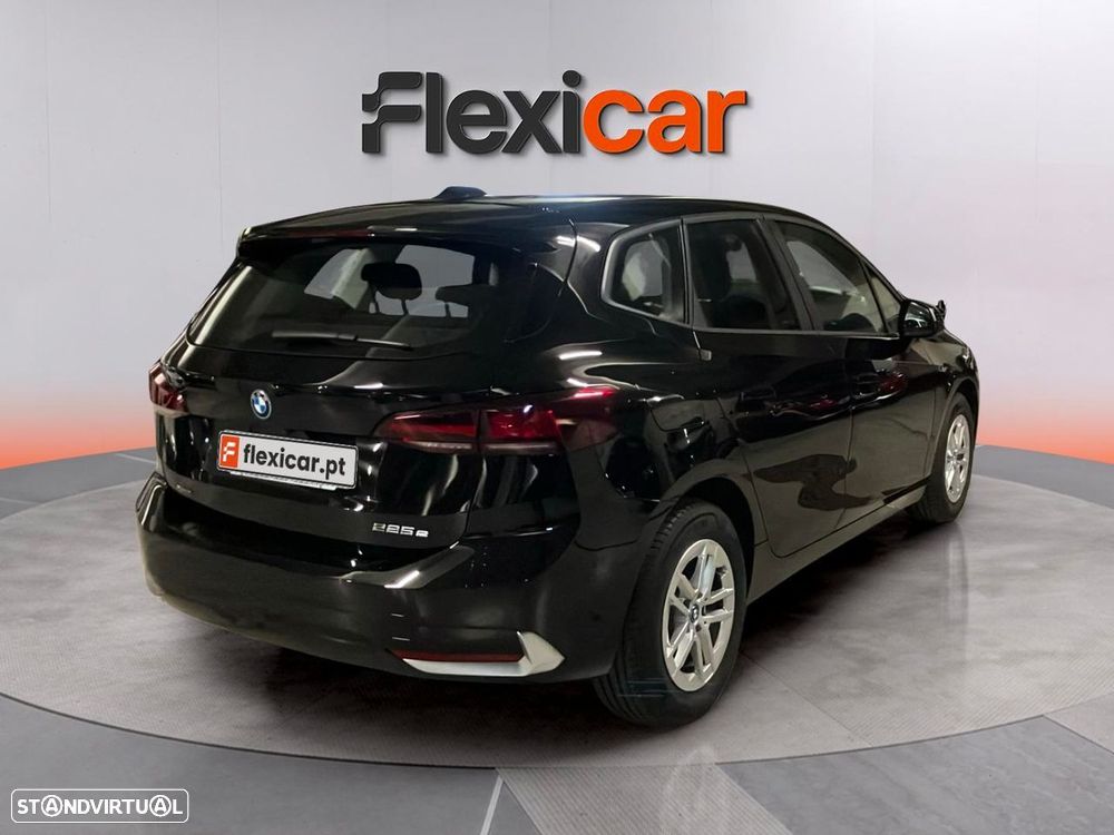 BMW 225xe Active Tourer - 4