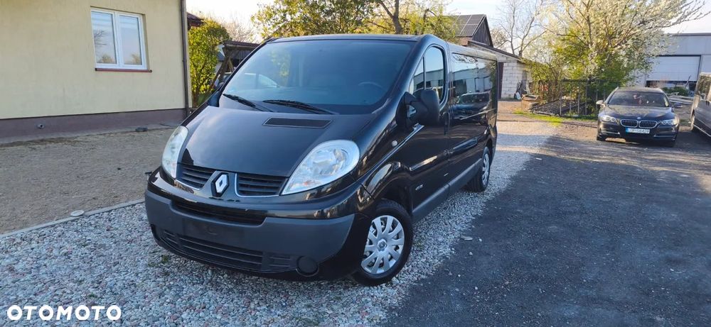 Opel Vivaro L2H1 2.9t - 22