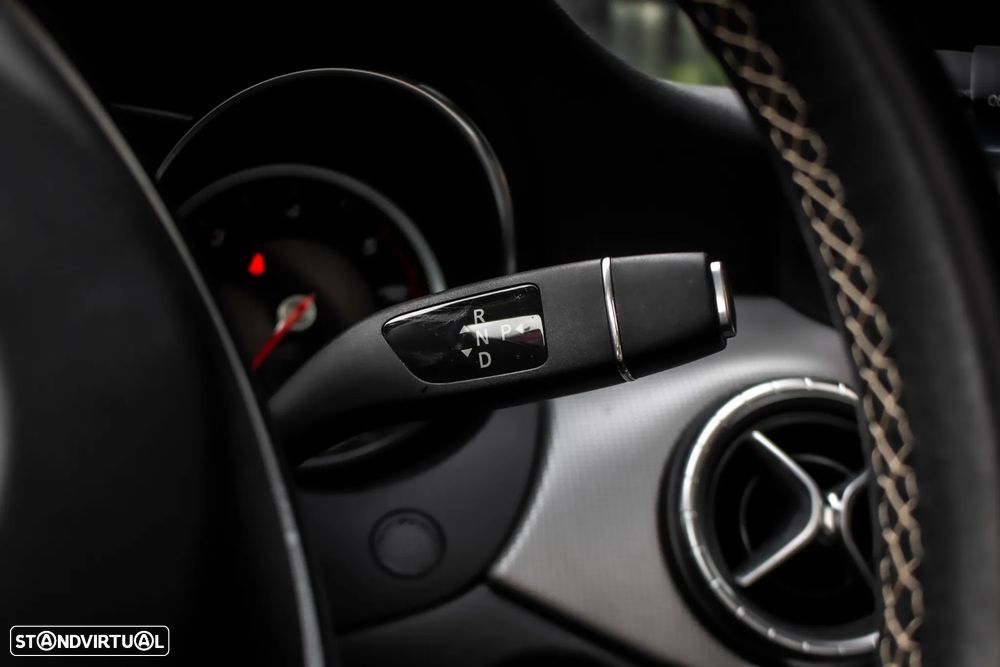 Mercedes-Benz CLA 180 d Urban Aut. - 18