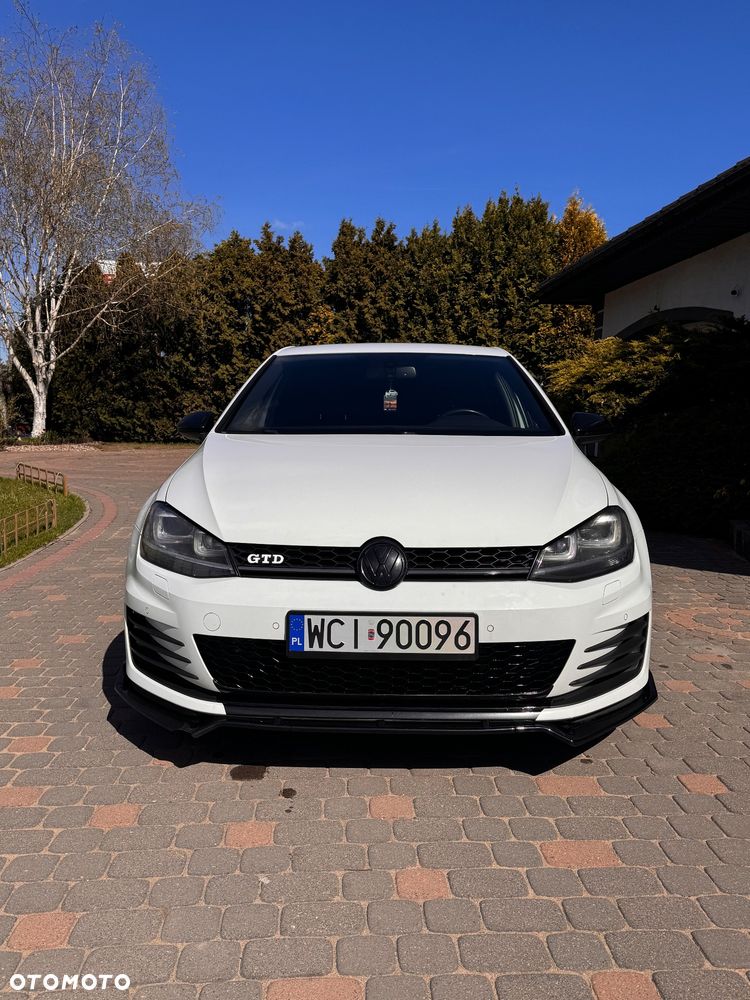 Volkswagen Golf 2.0 TDI BMT GTD DSG - 6