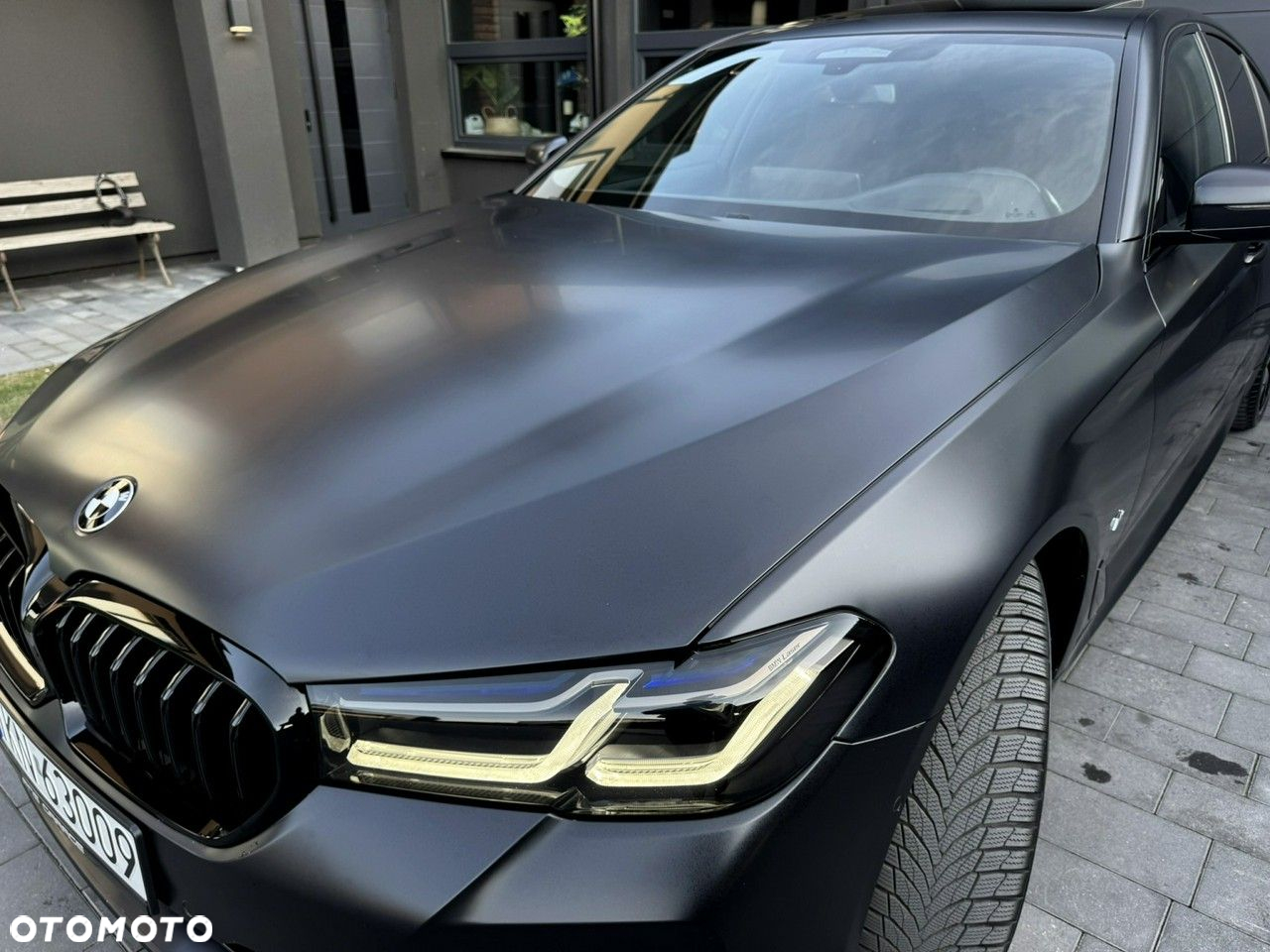 BMW Seria 5 530d xDrive M Sport Edition - 9