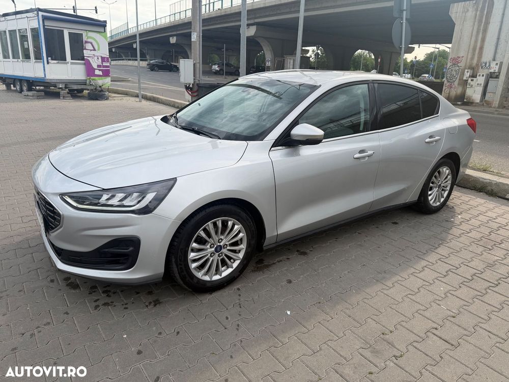 Ford Focus 1.0 EcoBoost Titanium - 13