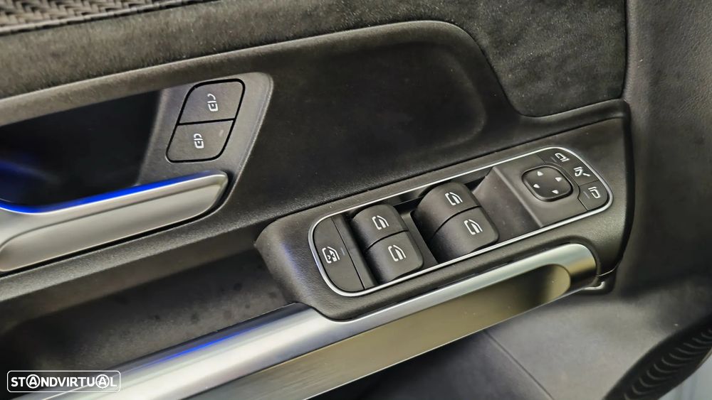 Mercedes-Benz GLB 180 d AMG Line - 23