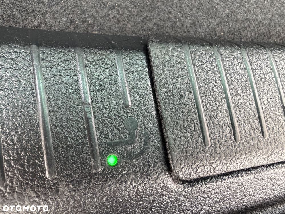 Volkswagen Golf Alltrack 2.0 TDI BMT 4Mot DSG - 34