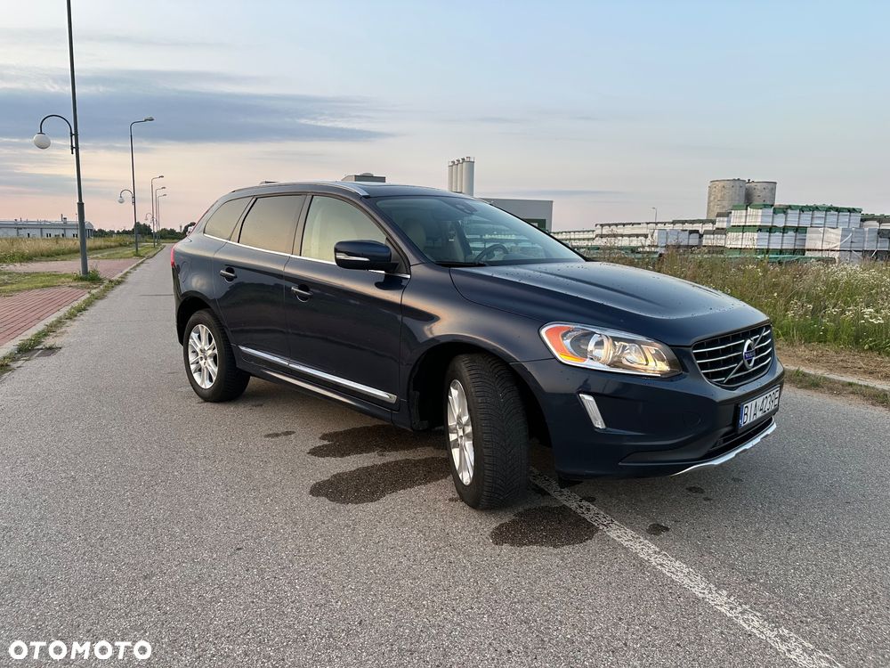 Volvo XC 60 T5 Drive-E Momentum - 2