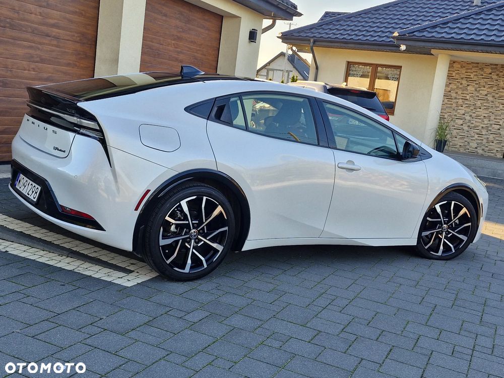 Toyota Prius - 26