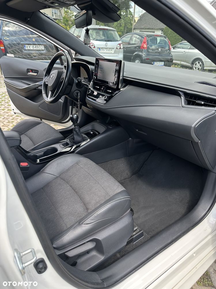 Toyota Corolla 1.2 T Comfort - 23