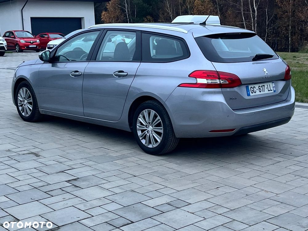 Peugeot 308 - 6