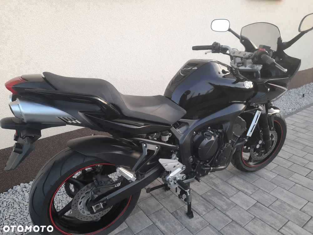 Yamaha FZ6 - 6