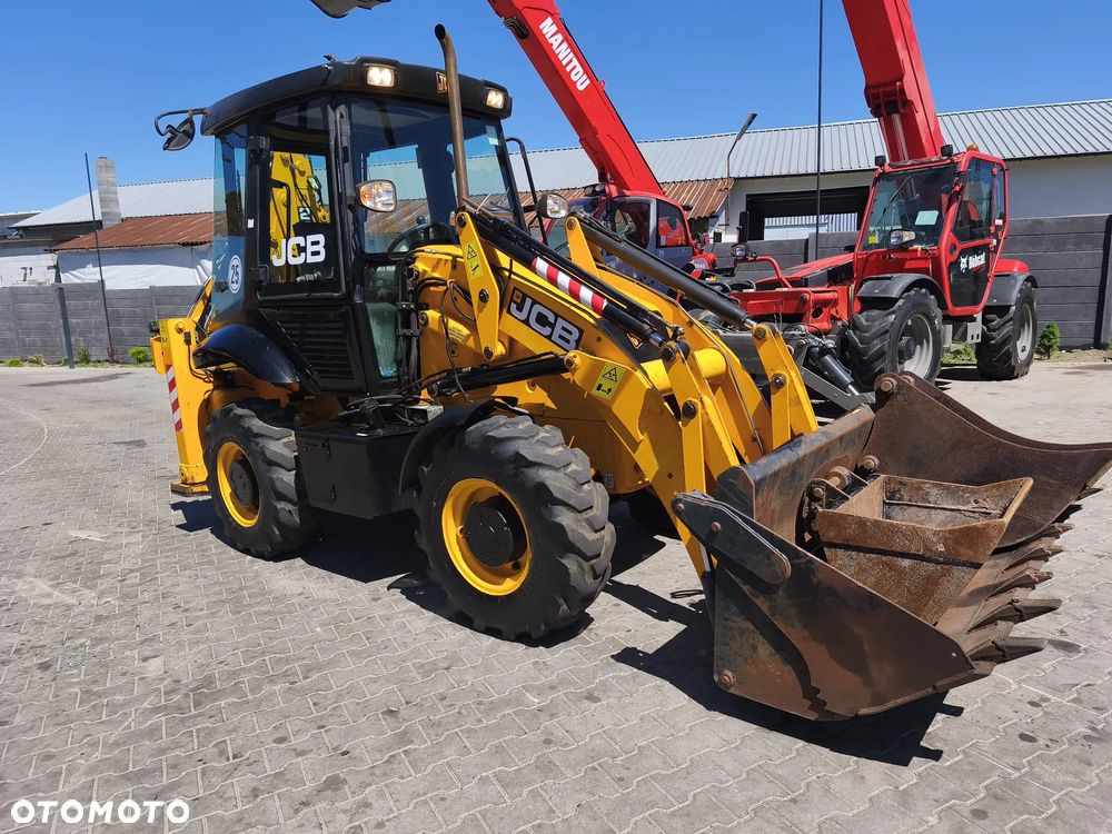 JCB 2CX - 3
