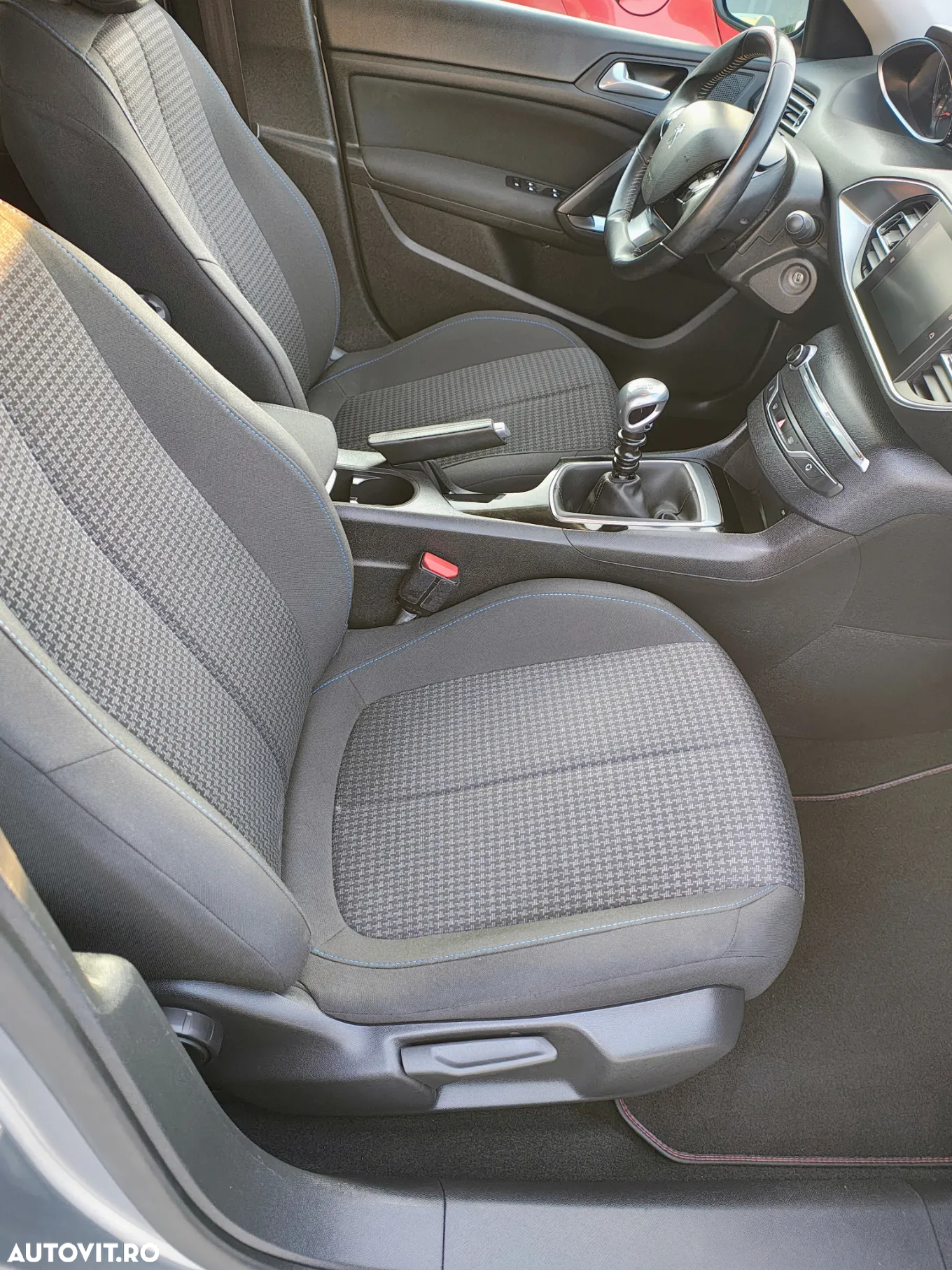 Peugeot 308 PureTech 130 Stop & Start Style - 5