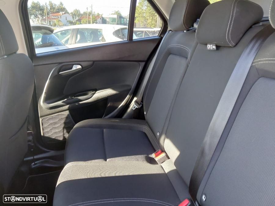 Fiat Tipo Station Wagon 1.3 M-Jet Lounge - 9