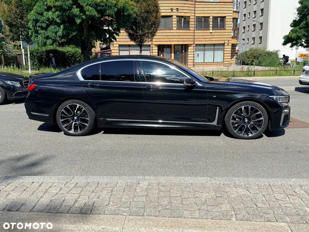 BMW Seria 7 740d xDrive sport - 6