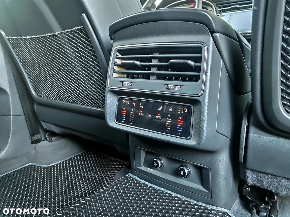 Audi SQ7 - 23