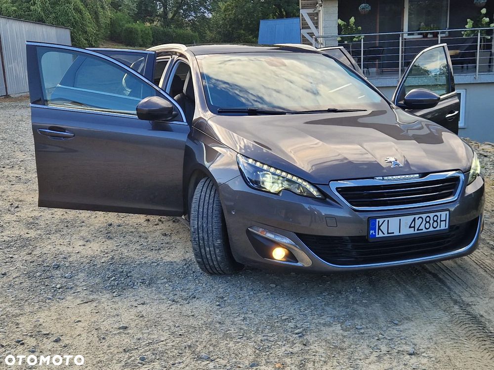 Peugeot 308 1.2 PureTech Allure S&S - 2