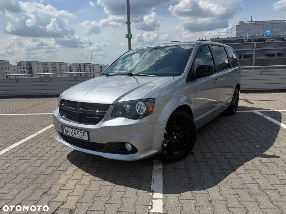 Dodge Grand Caravan - 1