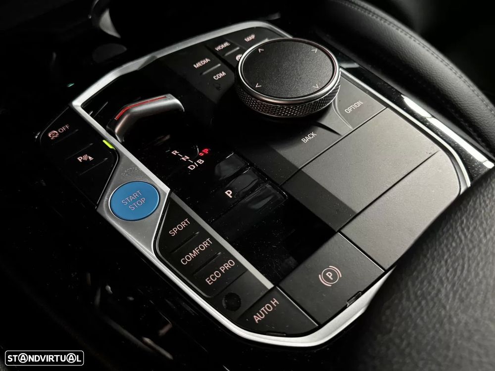 BMW iX3 M Sport Inspiring - 27