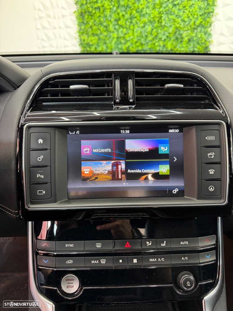 Jaguar XE 2.0 D R-Sport Aut. - 10