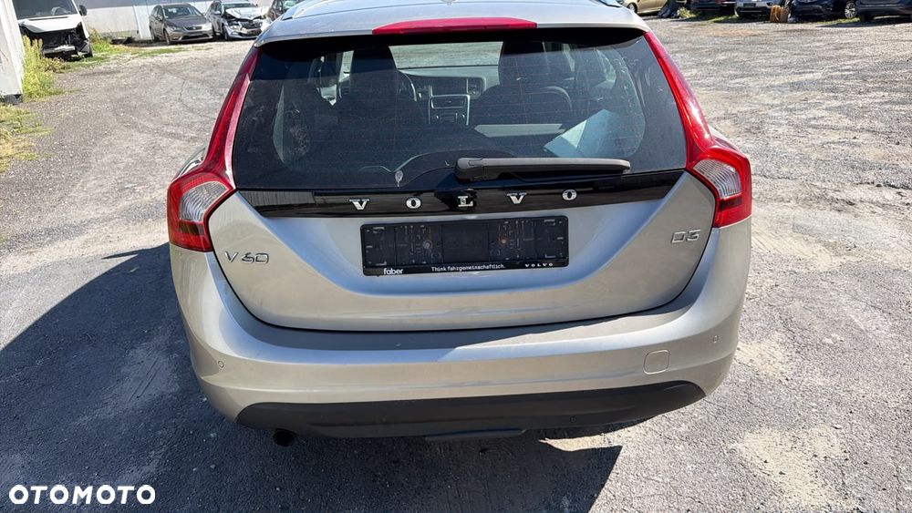 Volvo V60 - 10