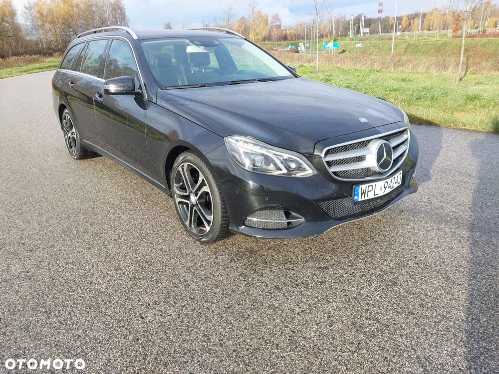 Mercedes-Benz Klasa E 250 BlueTEC 4-Matic Classic - 3