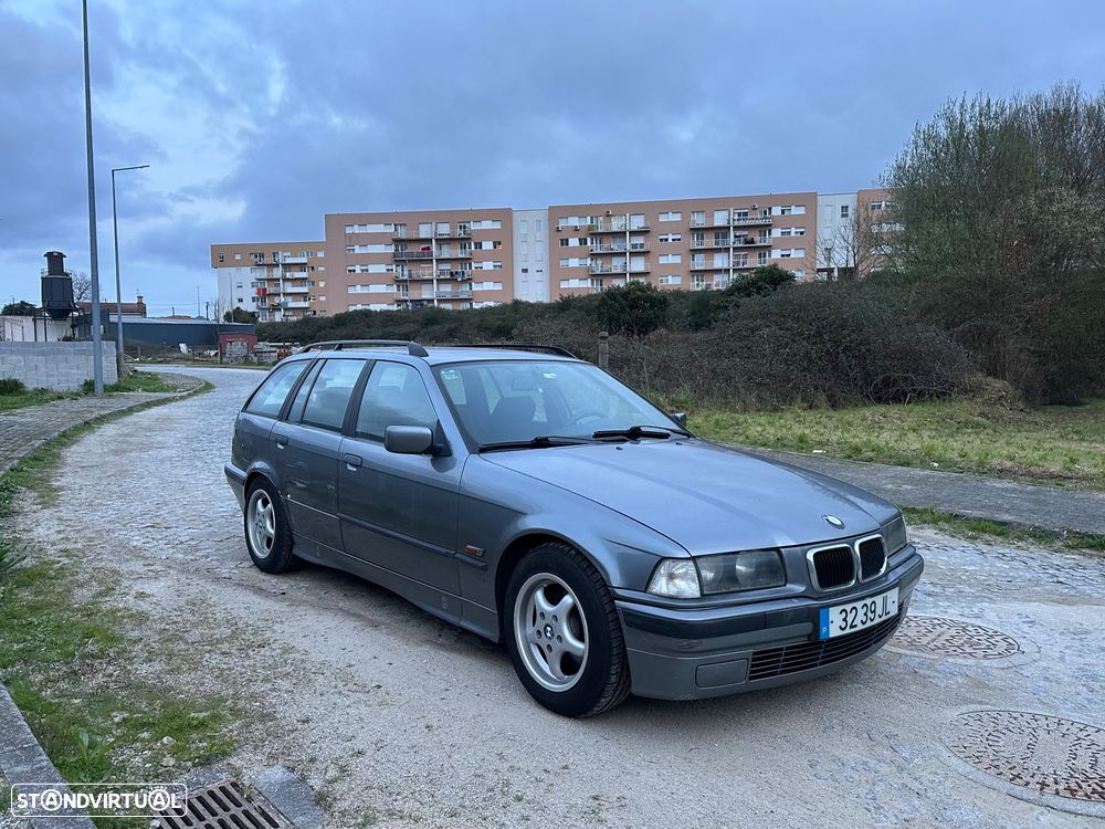 BMW 318 tds Touring - 3