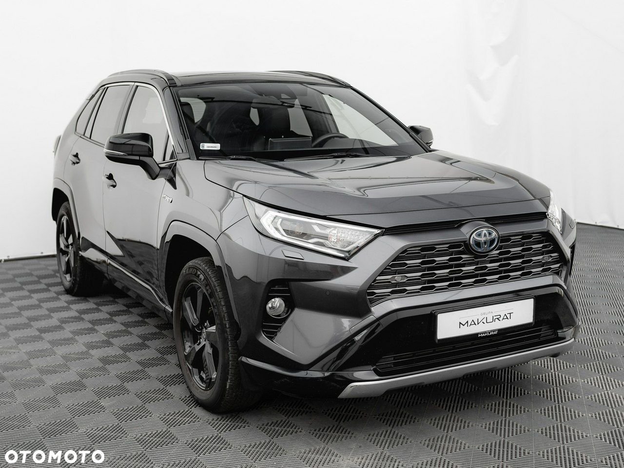 Toyota RAV4 - 4